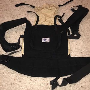 ERGO baby carrier 🍼